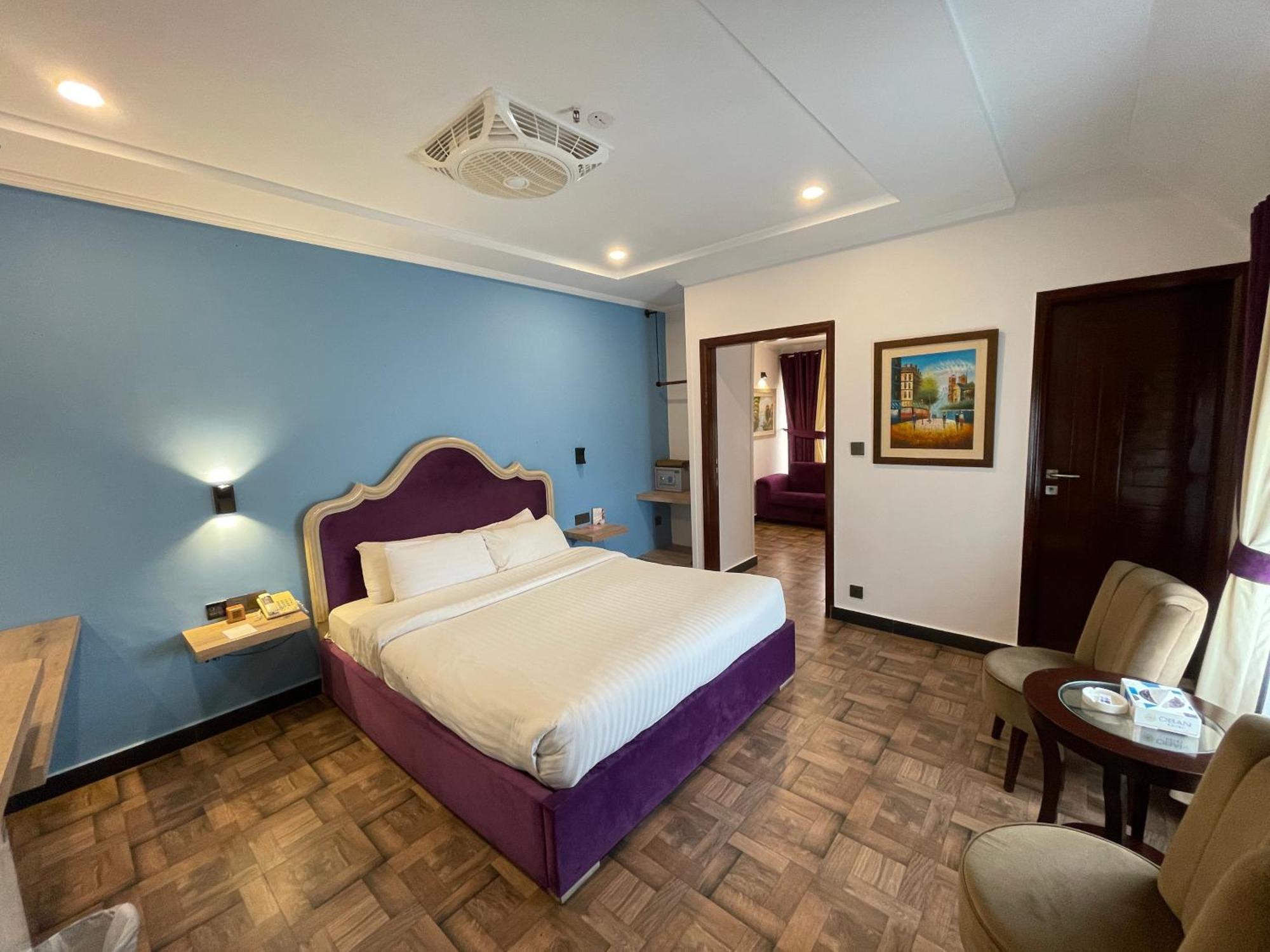 Hotel Oban Лахор Экстерьер фото