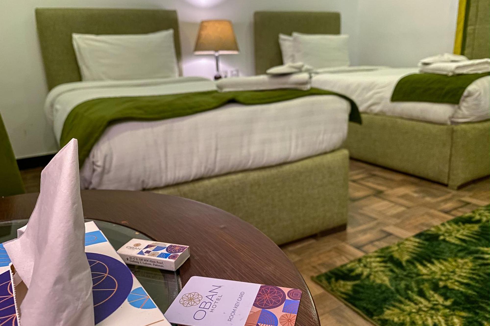 Hotel Oban Лахор Экстерьер фото